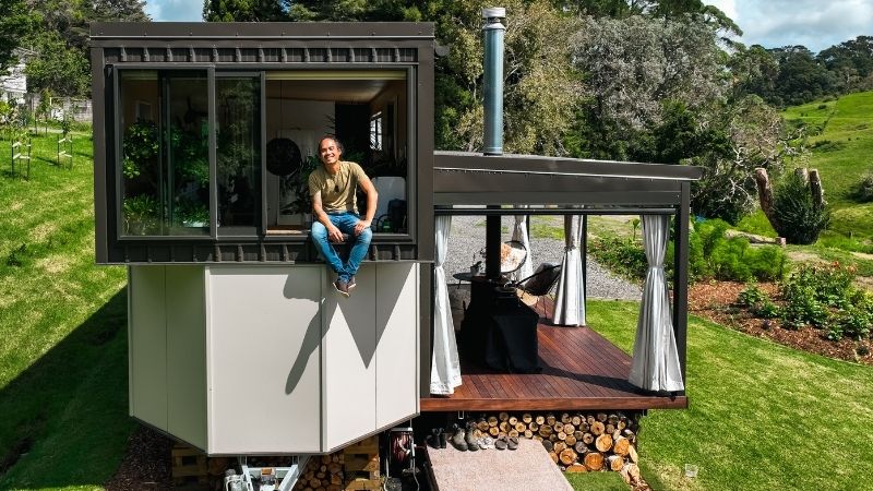 TINY HOME GLOWING & TAI CHI FLOWING...